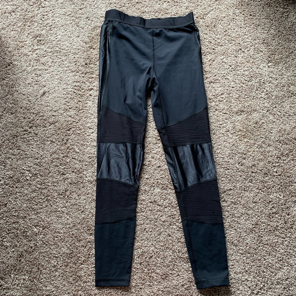 Alala Leggings